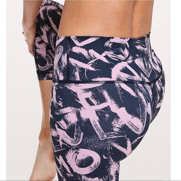 🚫SOLD🍋Lululemon Wunder Under Graffiti🍭POP🍋🆕 - Picture 3 of 3